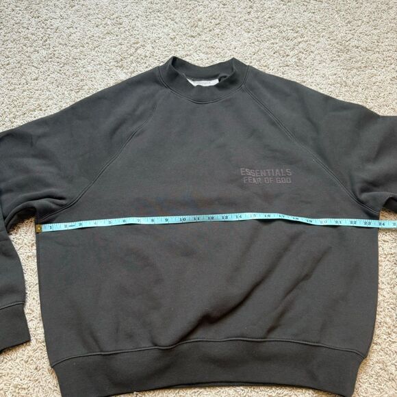 Fear of God Essentials Crewneck Sweatshirt Off Black NWT Size XS - Picture 7 of 10